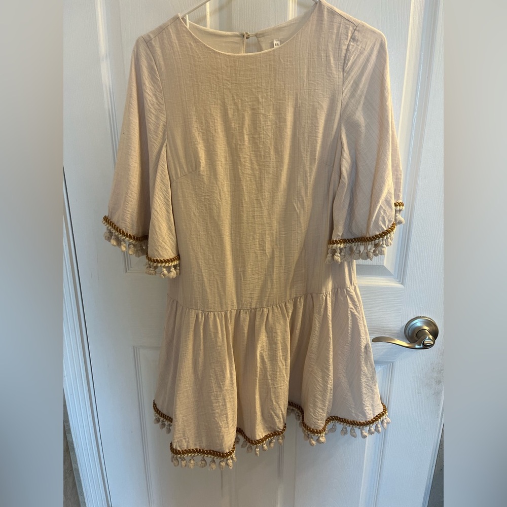 Cream and gold fringe casual dress 👗
